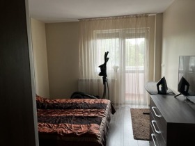 2 bedroom Yalta, Ruse 8