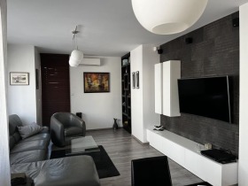 2 bedroom Yalta, Ruse 7