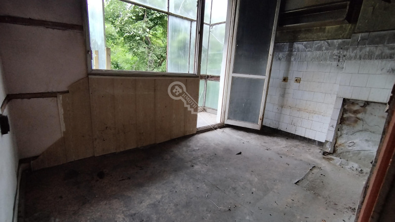 For Sale  1 bedroom Veliko Tarnovo , Cholakovtsi , 63 sq.m | 79312429 - image [3]