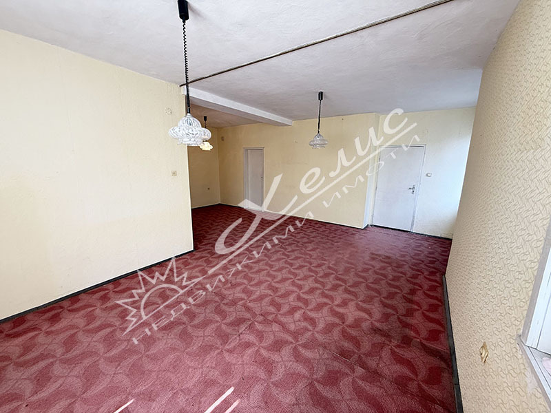 Продава 3-СТАЕН, гр. Бургас, Център, снимка 2 - Апартаменти - 53309372