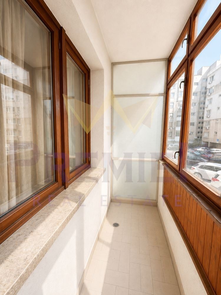 Продава 3-СТАЕН, гр. Варна, Централна поща, снимка 10 - Апартаменти - 55357555