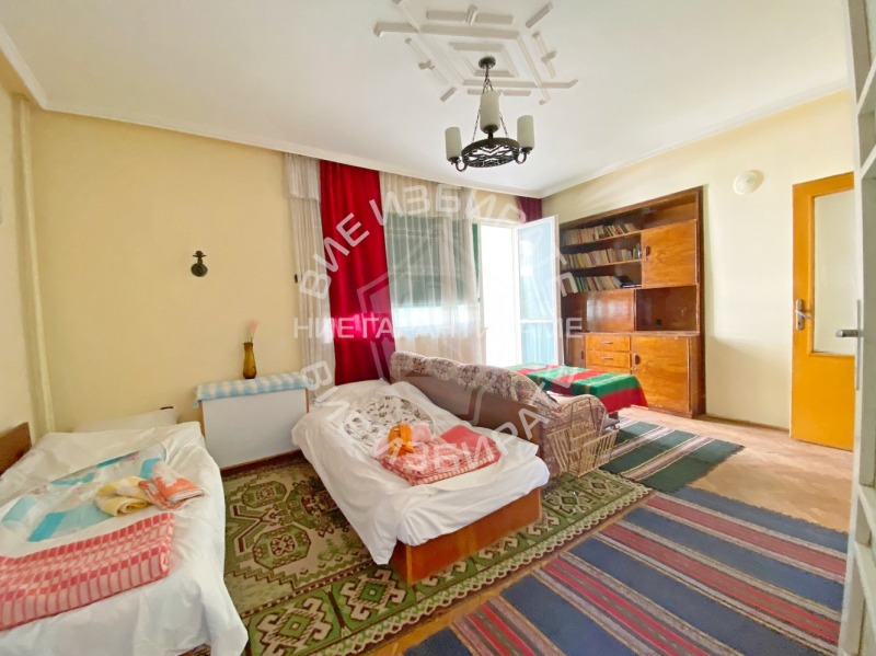 In vendita  3 camere da letto Varna , Chajka , 125 mq | 10816758