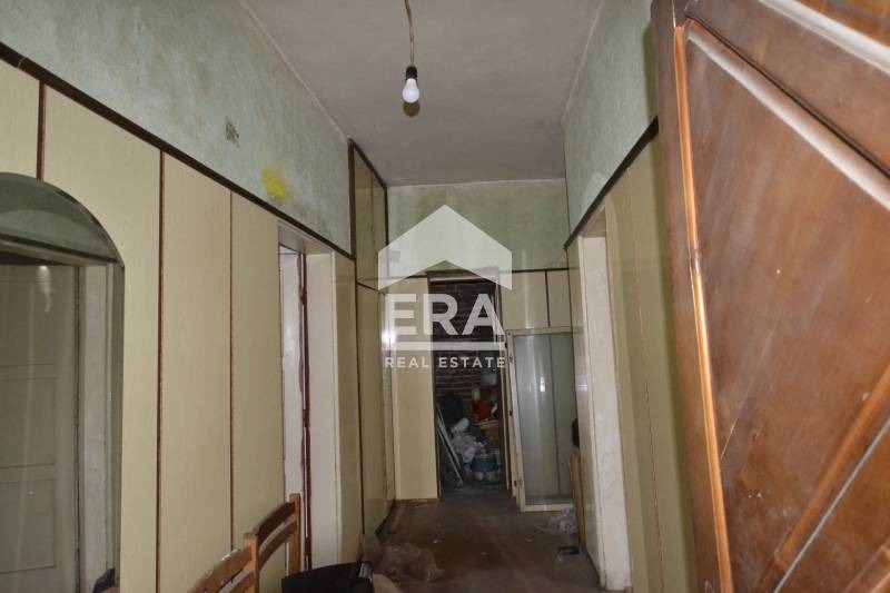 Продава  Етаж от къща град Хасково , Тракийски , 81 кв.м | 72285255 - изображение [10]