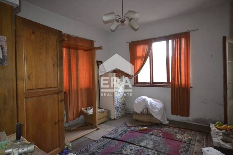 Продава  Етаж от къща град Хасково , Тракийски , 81 кв.м | 72285255 - изображение [8]