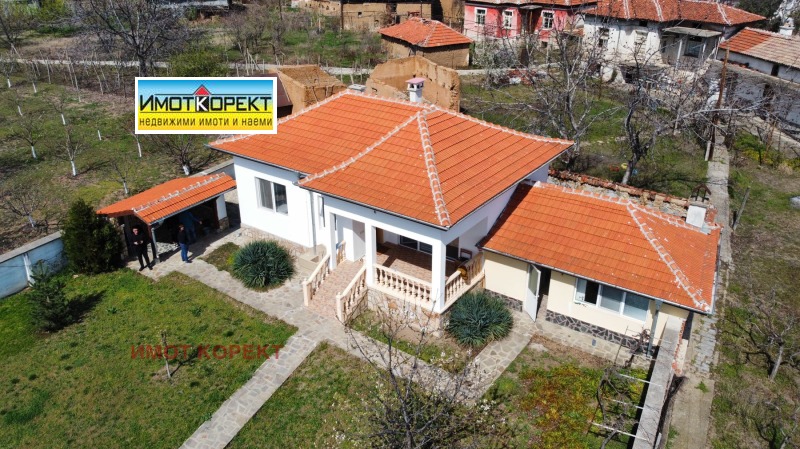 Продава  Къща област Пазарджик , с. Величково , 134 кв.м | 38531720 - изображение [2]