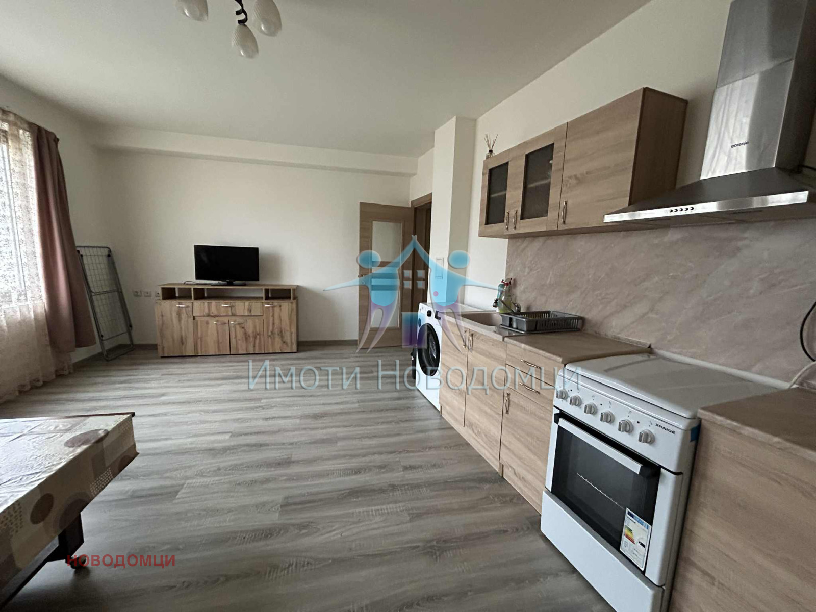 Продава 2-СТАЕН, гр. Шумен, Томбул джамия, снимка 2 - Апартаменти - 52376577