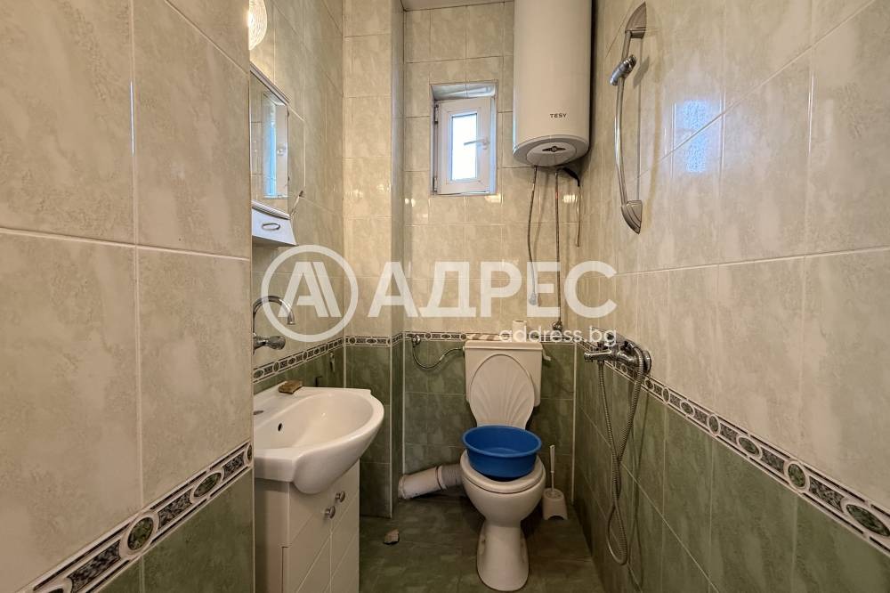 Продава ЕТАЖ ОТ КЪЩА, гр. Хасково, Училищни, снимка 5 - Етаж от къща - 56076991