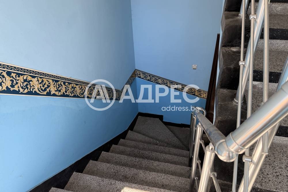 Продава ЕТАЖ ОТ КЪЩА, гр. Хасково, Училищни, снимка 6 - Етаж от къща - 56076991