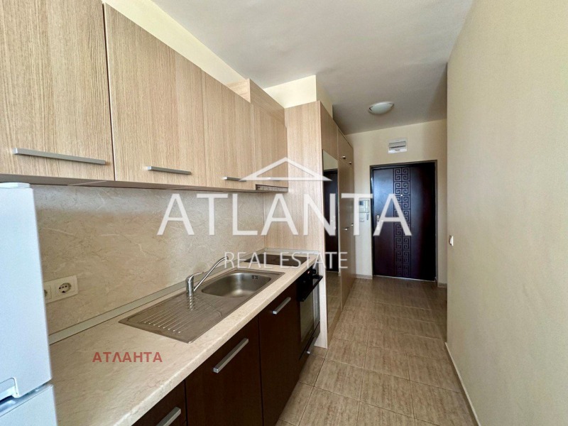 Продава 1-СТАЕН в град Варна, к.к. Св.Св. Константин и Елена - 54 кв.м / 154 900 € » 302 958.07 лв., АТЛАНТА