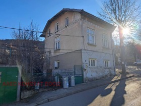 Hus Belogradsjik, region Vidin 4