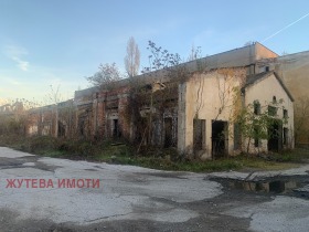 Парцел с. Ведраре, област Пловдив 1