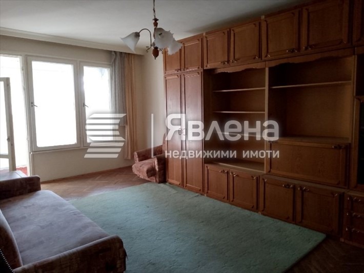 Продава 3-СТАЕН, гр. Благоевград, Запад, снимка 3 - Aпартаменти - 47230775