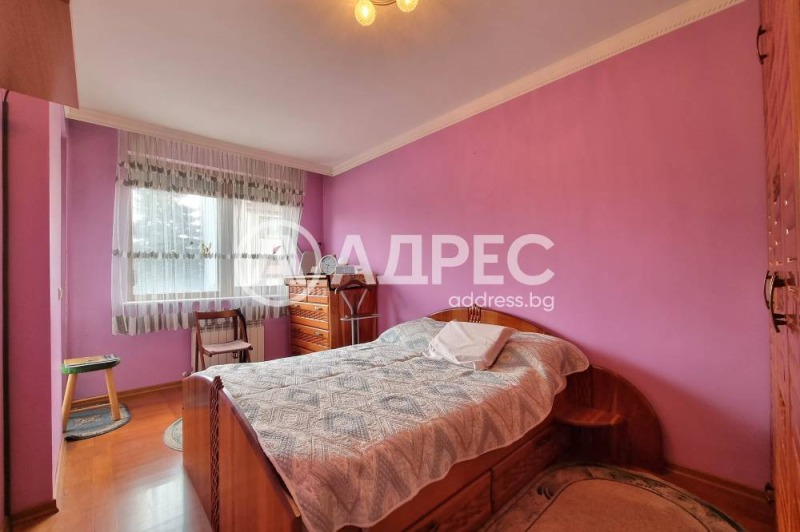De vânzare  2 dormitoare Sofia , Razsadnica , 97 mp | 99313989 - imagine [5]