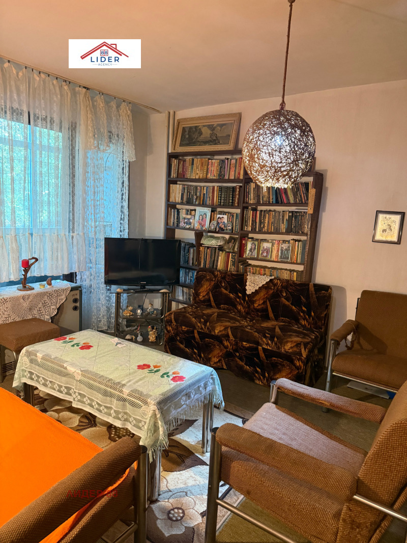 Te koop  2 slaapkamers Pleven , Druzjba 4 , 89 m² | 81894218