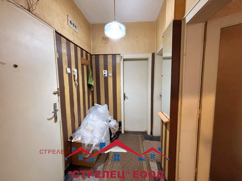 Продава 3-СТАЕН, гр. Добрич, Център