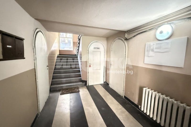 Продава 3-СТАЕН, гр. София, Център, снимка 13 - Апартаменти - 53093065