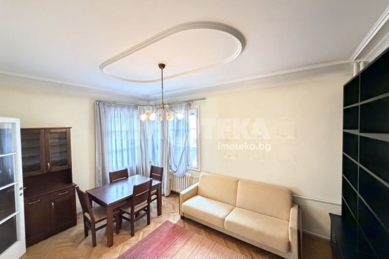 Продава 3-СТАЕН, гр. София, Център, снимка 2 - Апартаменти - 53093065