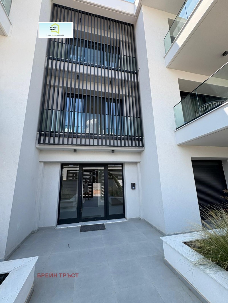 Продава 4-СТАЕН, Извън страната, област Извън страната, снимка 2 - Апартаменти - 51806502