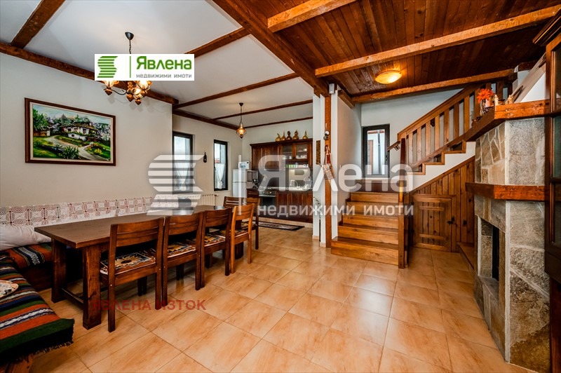 Продава КЪЩА, гр. Годеч, област София област, снимка 10 - Къщи - 53289330