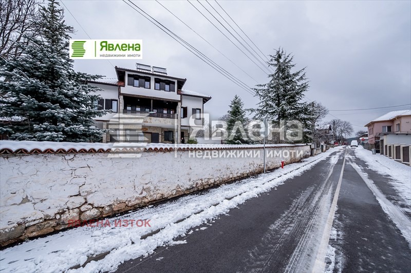 Продава КЪЩА, гр. Годеч, област София област, снимка 2 - Къщи - 53289330