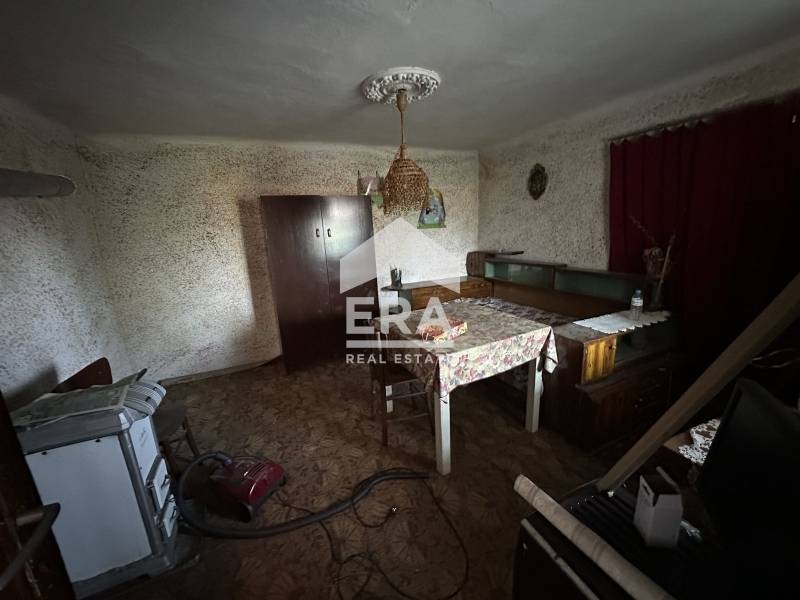Продава КЪЩА, с. Полковник Свещарово, област Добрич, снимка 4 - Къщи - 55475981