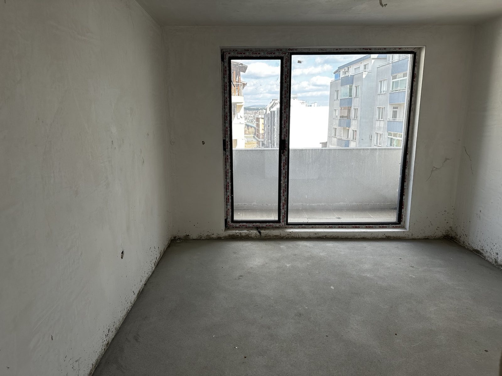Продава 2-СТАЕН, гр. Кърджали, Възрожденци, снимка 3 - Апартаменти - 54977017
