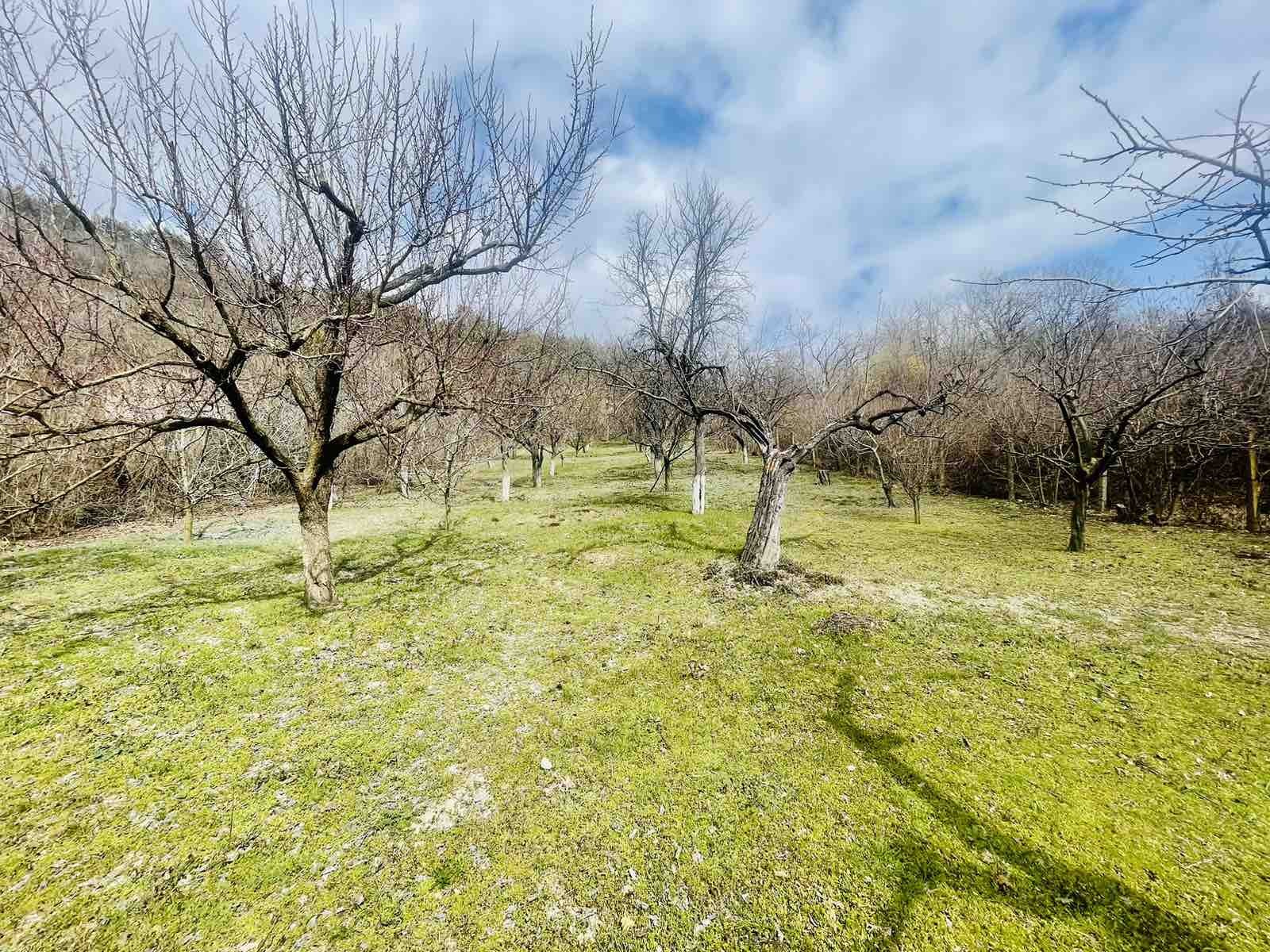 Продава ПАРЦЕЛ, гр. Шумен, м-т Под Манастира