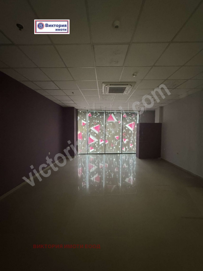 Продава МАГАЗИН в град Велико Търново, Център - 50 кв.м / 100 000 € » 195 583.00 лв., ВИКТОРИЯ ИМОТИ ЕООД