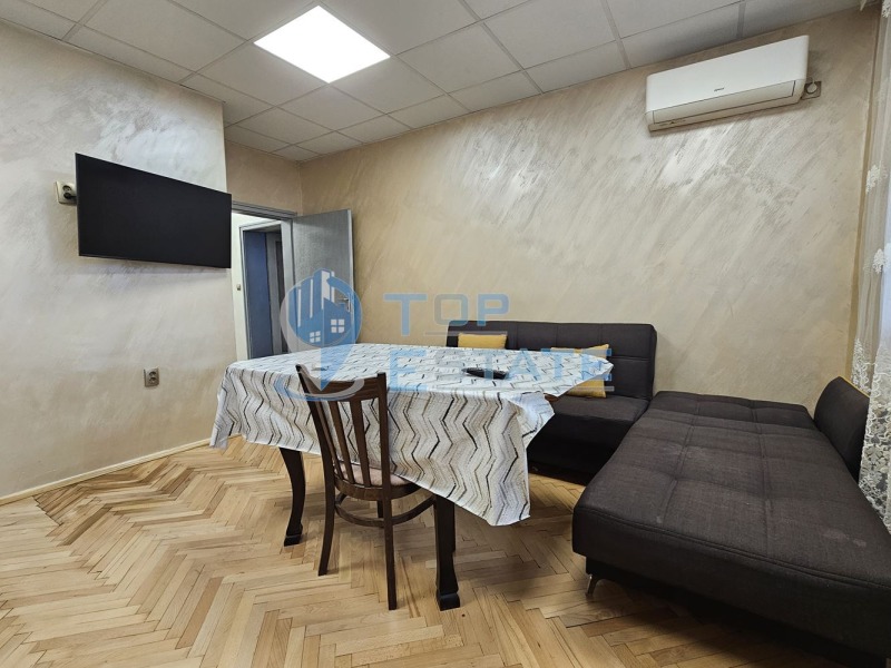 Продава 3-СТАЕН, гр. Горна Оряховица, област Велико Търново, снимка 2 - Апартаменти - 53523404