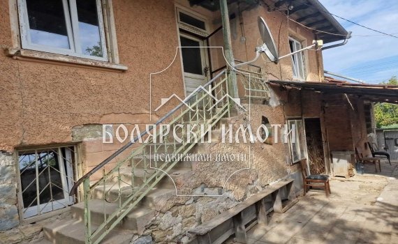 Продава КЪЩА, с. Самоводене, област Велико Търново, снимка 2 - Къщи - 46991174