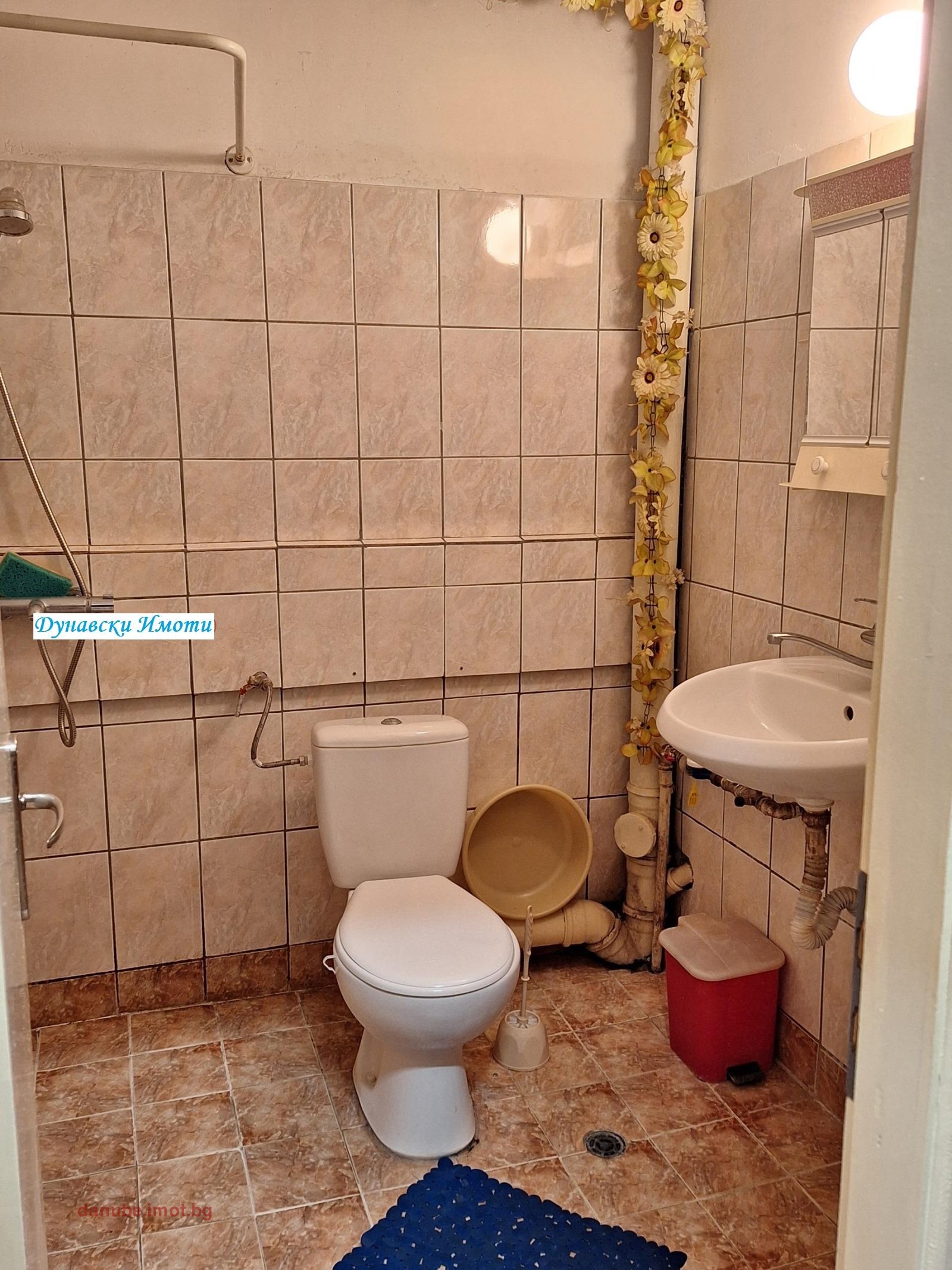 Продава 3-СТАЕН, гр. Русе, Родина 3, снимка 9 - Апартаменти - 54989413