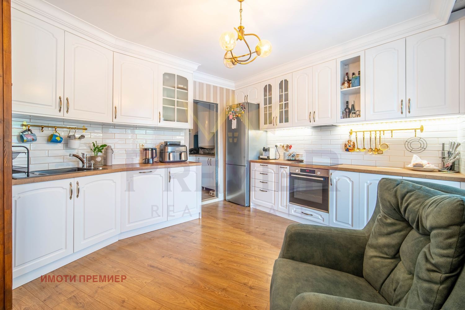 Продава 4-СТАЕН, гр. Варна, Бриз, снимка 4 - Апартаменти - 55577226