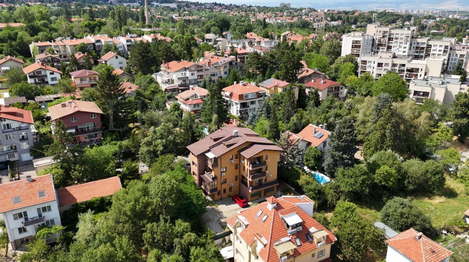Продава КЪЩА, гр. София, Карпузица, снимка 2 - Къщи - 51065977