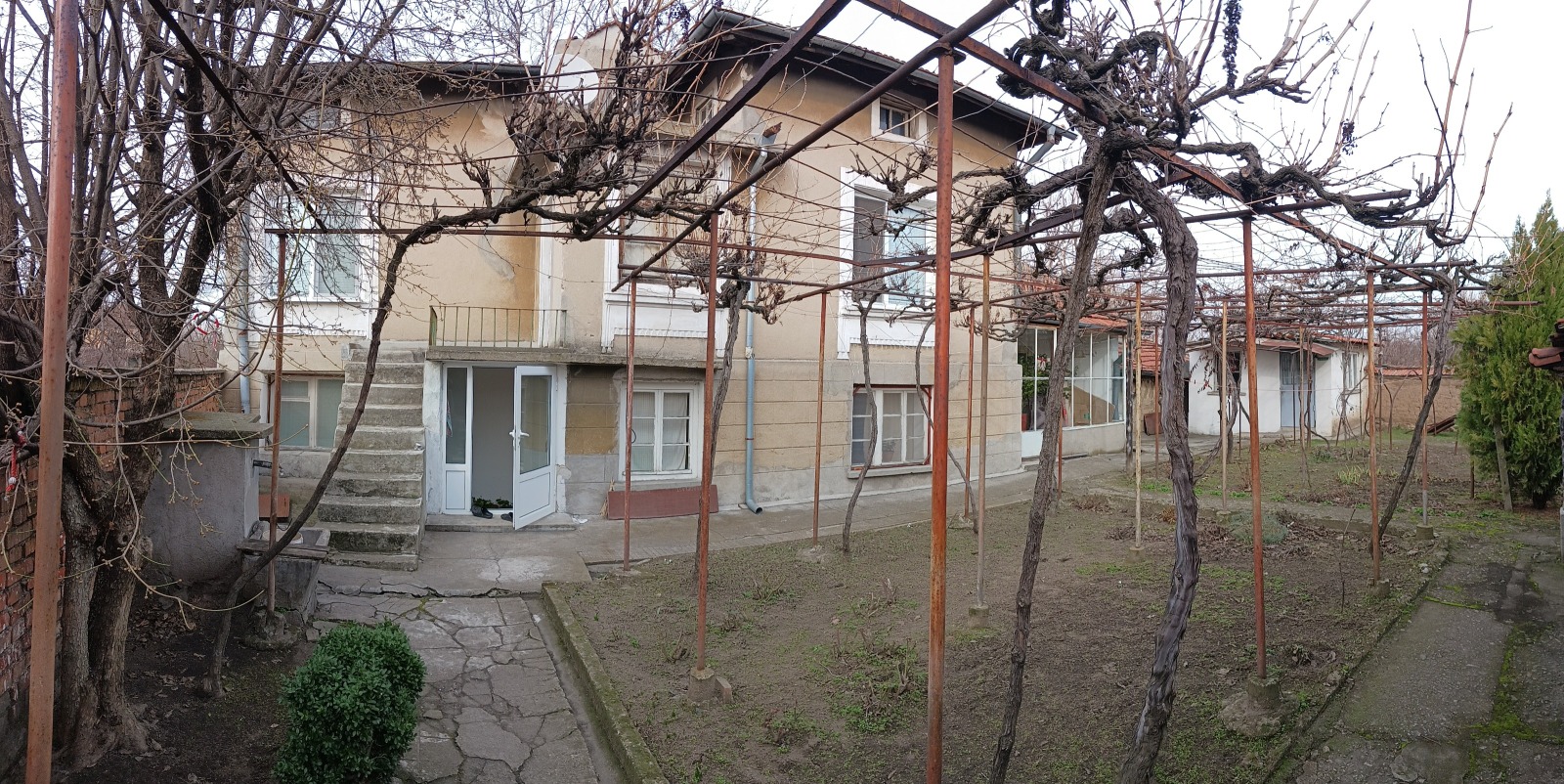 Продава КЪЩА, с. Обручище, област Стара Загора