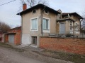Продава КЪЩА, с. Обручище, област Стара Загора, снимка 2