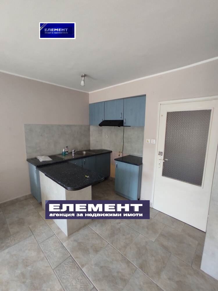 De vânzare  1 dormitor Plovdiv , Ciuciuc Parij , 78 mp | 44019602