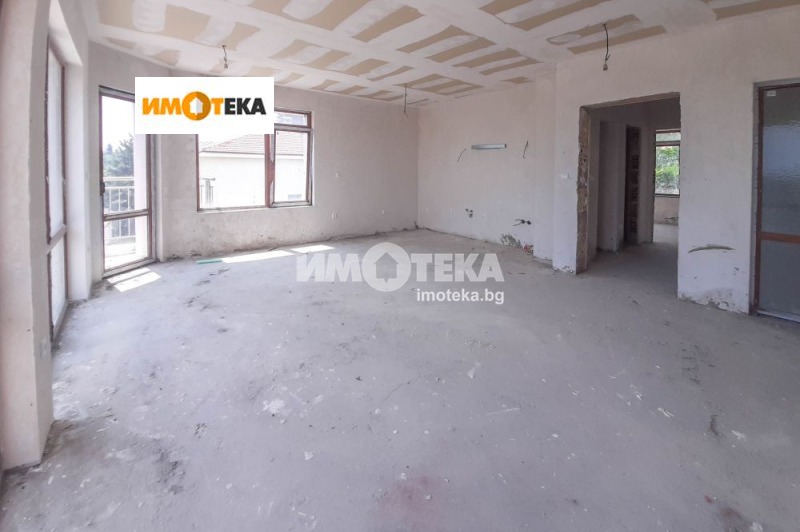 Продава 3-СТАЕН, гр. Варна, м-т Долна Трака, снимка 3 - Aпартаменти - 47404298