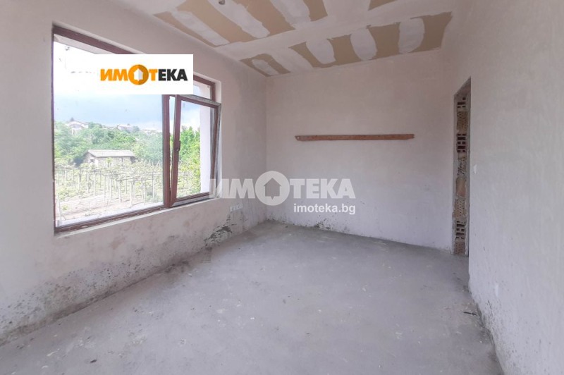 Продава 3-СТАЕН, гр. Варна, м-т Долна Трака, снимка 5 - Aпартаменти - 47404298