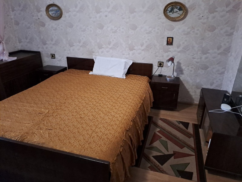 Продава  3-стаен град Русе , Здравец , 80 кв.м | 12005031 - изображение [5]