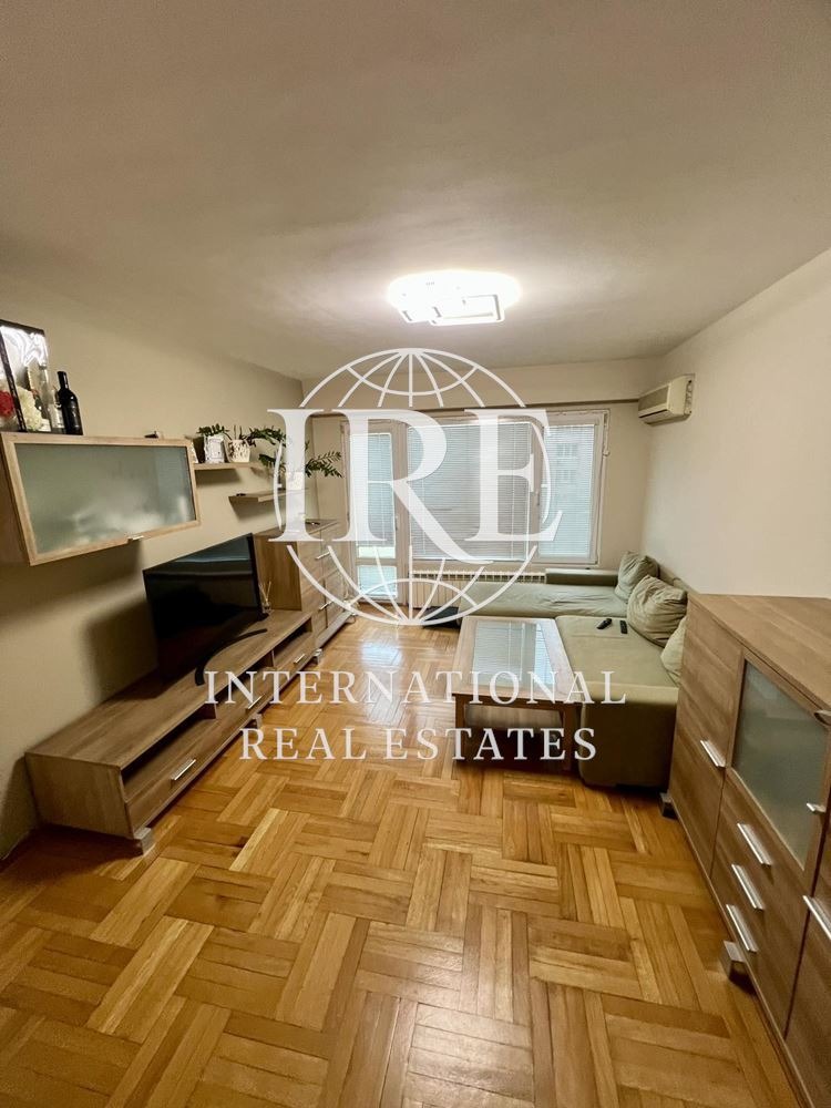 Продава 3-СТАЕН, гр. Варна, Младост 2