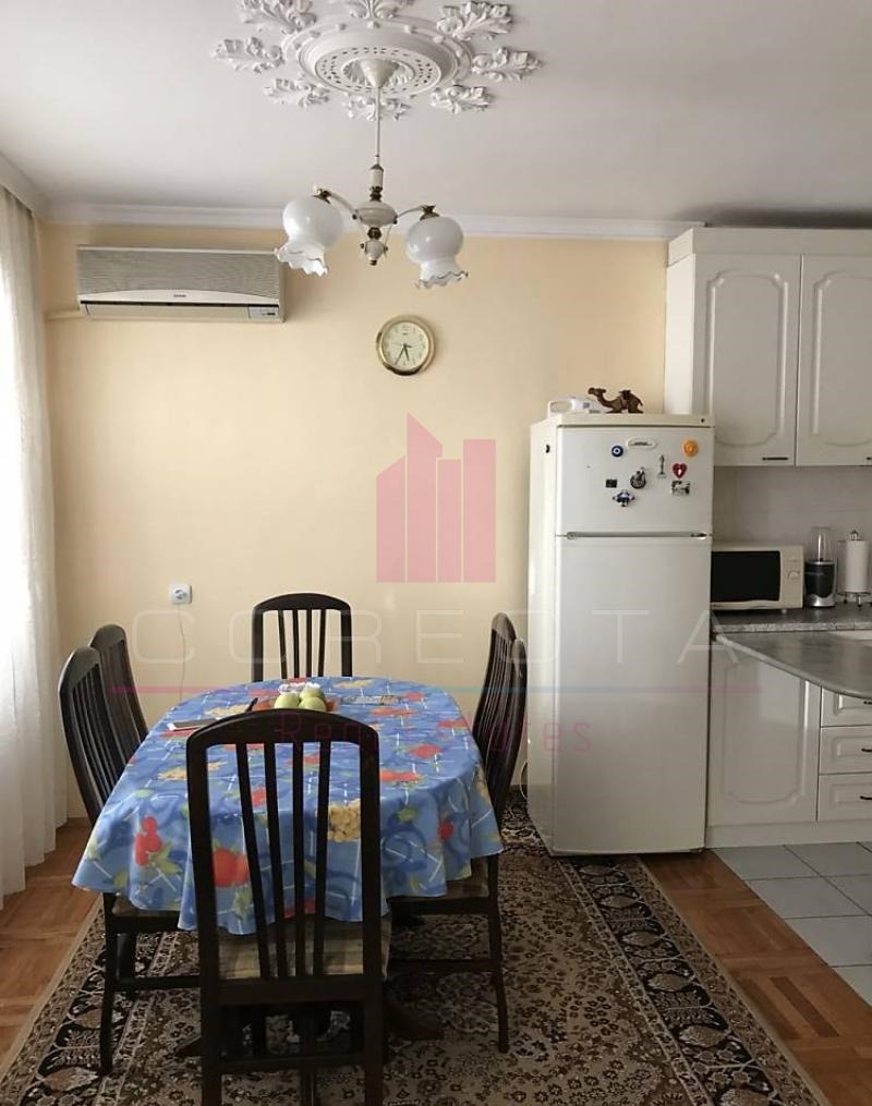 Продава МНОГОСТАЕН, гр. Русе, Широк център, снимка 8 - Апартаменти - 54735850
