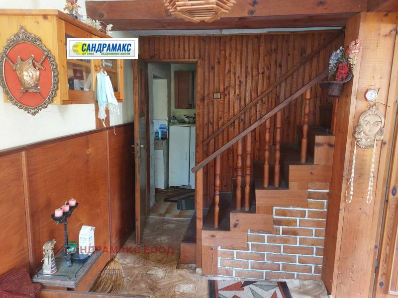 Продава КЪЩА, с. Скриняно, област Кюстендил, снимка 2 - Къщи - 53118651