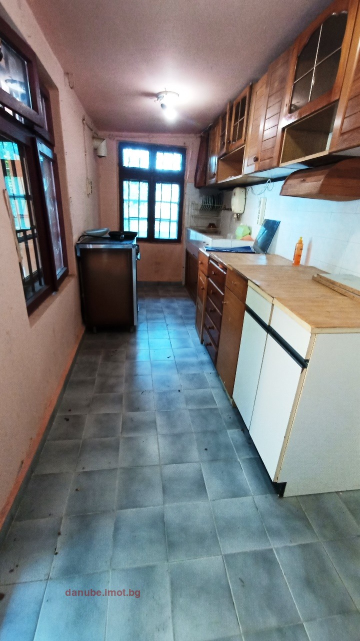Продава КЪЩА, с. Кошов, област Русе, снимка 11 - Къщи - 55448396