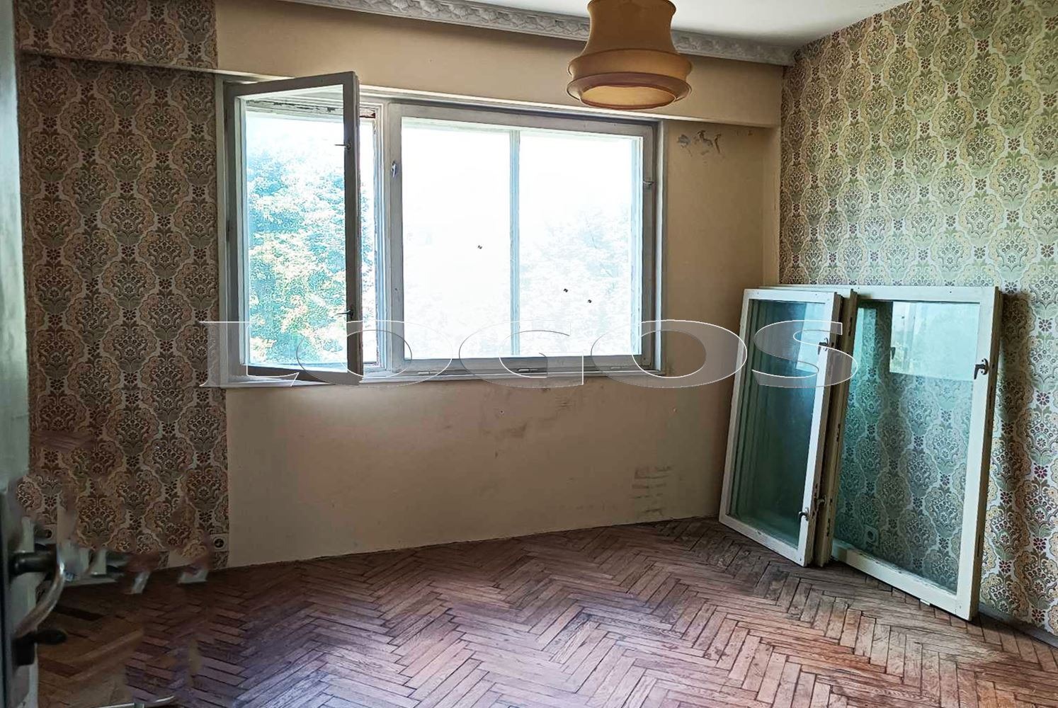 Продава 3-СТАЕН, гр. Варна, Цветен квартал, снимка 3 - Апартаменти - 54709332