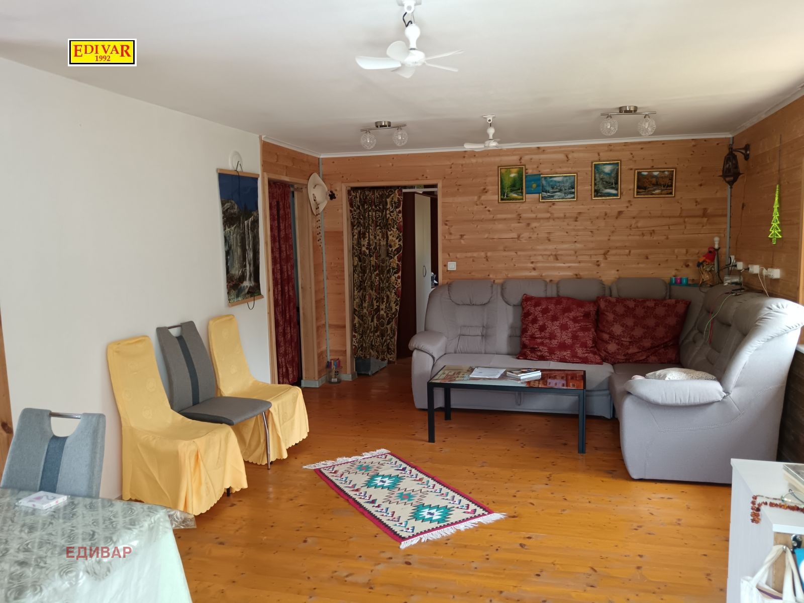 Продава КЪЩА, с. Хаджи Димитър, област Добрич, снимка 2 - Къщи - 52509461