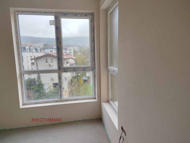 Na sprzedaż  1 sypialnia Warna , Lewski 2 , 63 mkw | 73254984 - obraz [4]
