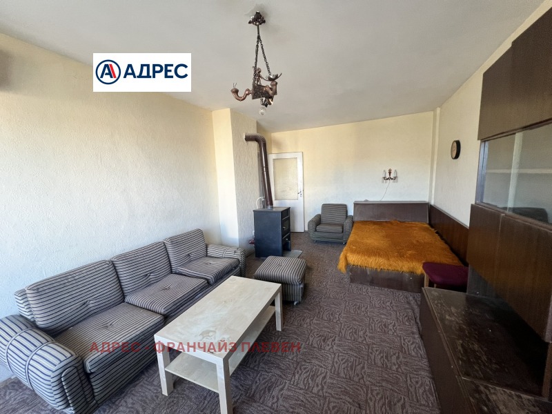 Продава 2-СТАЕН, град Ловеч, Червен бряг • 50000 € / 97791.50 лв. • 56386650 1