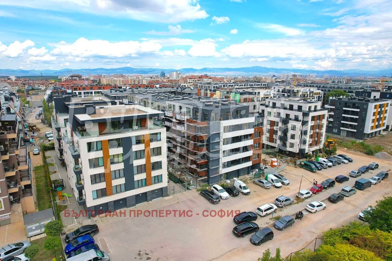 Продава  3-стаен, град София, Малинова долина •  248 605 EUR • ID 86277054 — holmes.bg - [1] 