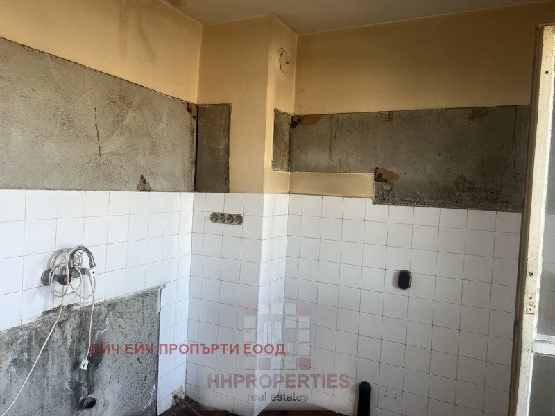 На продаж  2 спальні Пловдив , Въстанически , 65 кв.м | 49742257 - зображення [8]