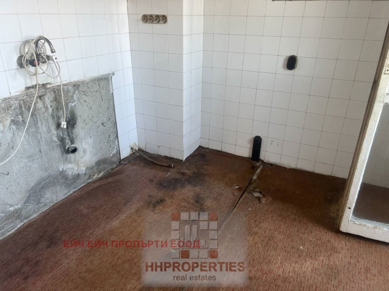 На продаж  2 спальні Пловдив , Въстанически , 65 кв.м | 49742257 - зображення [5]